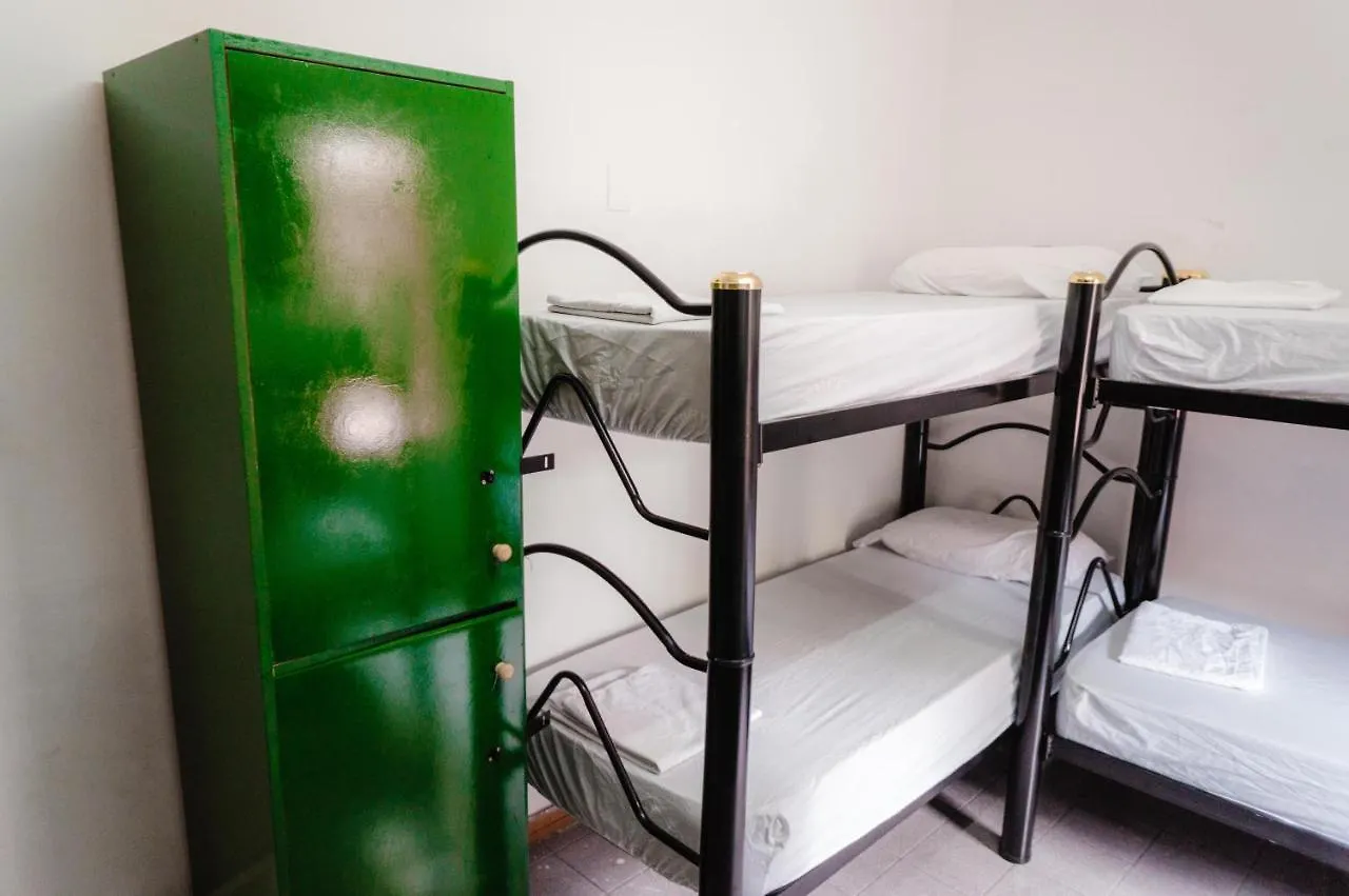 Clover Hostel Mendoza