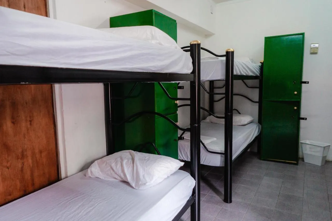 Clover Hostel Mendoza 0*,