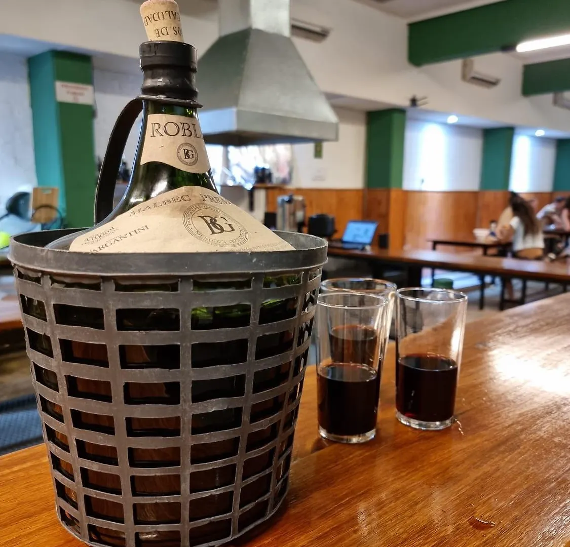 Clover Hostel Mendoza Argentina